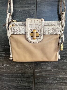 Brahmin Wallet Bag